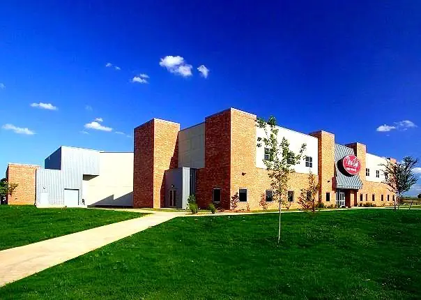 New Life, a church building completed by Geddes-Armstrong Construction